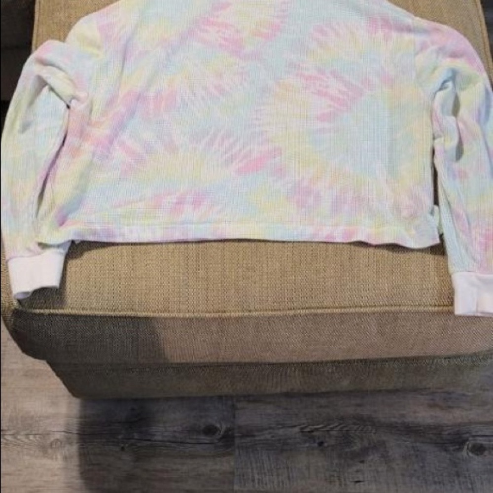 Tie-dye PINK Victoria’s Secret crop top